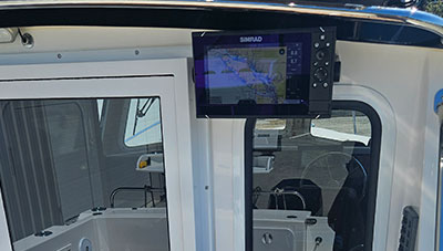 Sea-Sport-2600-Kodiak-Black-Coastal-Explorer-Welded-Stainless-Steel-Radar-Arch-SIMRAD-NSS9-AFT-Stationjpg-1689180073418.jpg