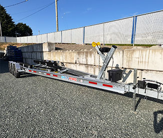 Triple Axle Aluminum I-Beam 13,000# Bunk Trailer