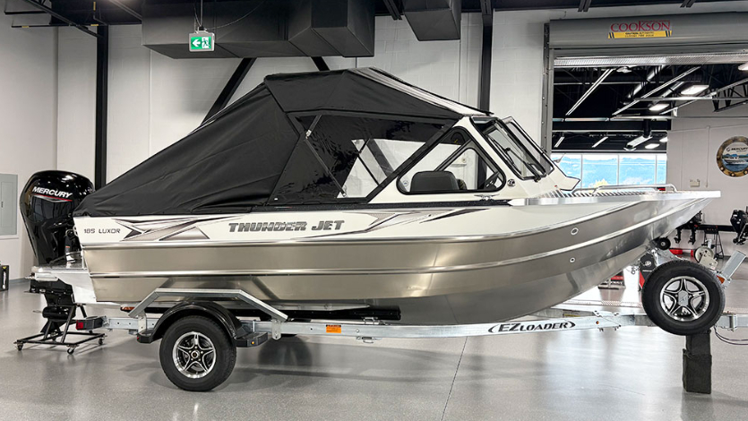 2027 Thunder Jet 185 Luxor Soft Top Storm Blue - 2/3 Hull Paint